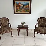Room 5 Star Miraflores